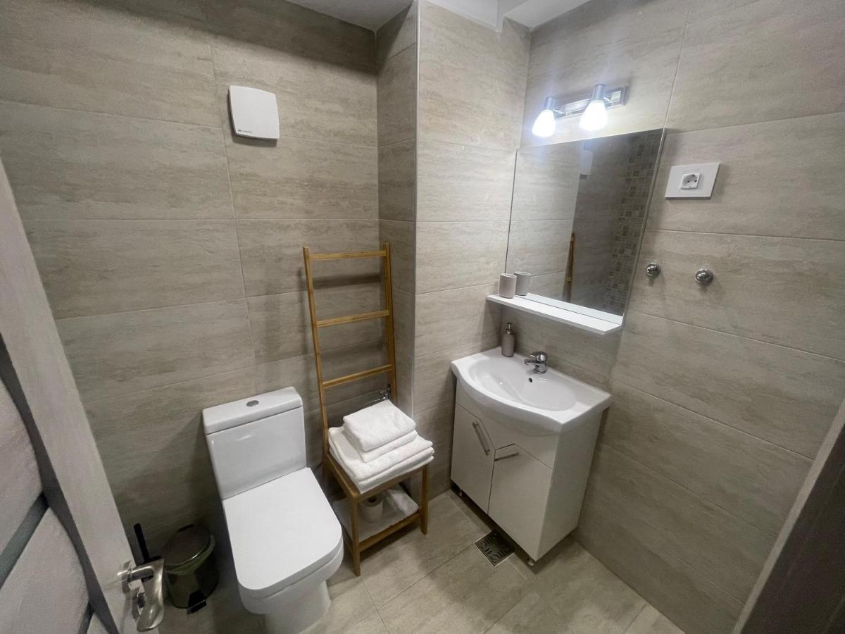 Velier Holiday Apartments Mamaia Bagian luar foto